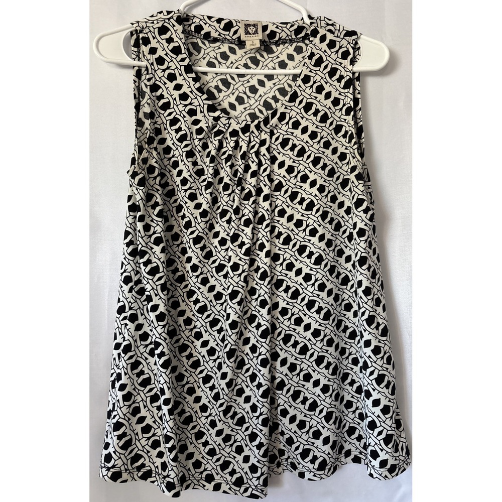 Anne Klein Women's Blouse S Sleeveless Pleated Black White Camellia Chain Print